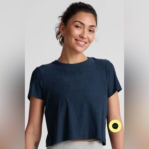 💫Beyond Yoga Women’s Featherweight Supreme Crop Top, XS, Navy, Never Worn!
